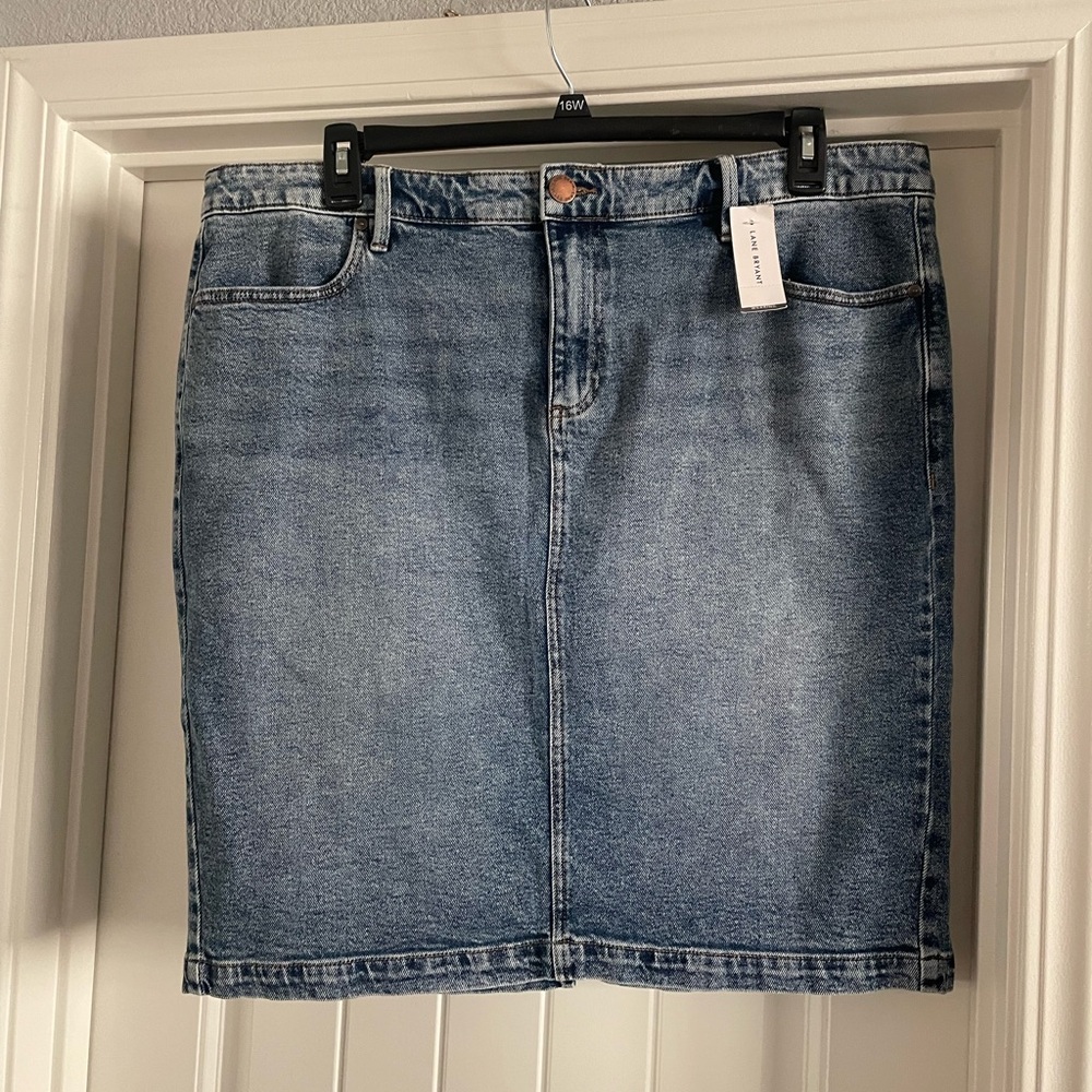 Lane Bryant Washed Light Blue Denim Jean Skirt - Picture 4 of 9